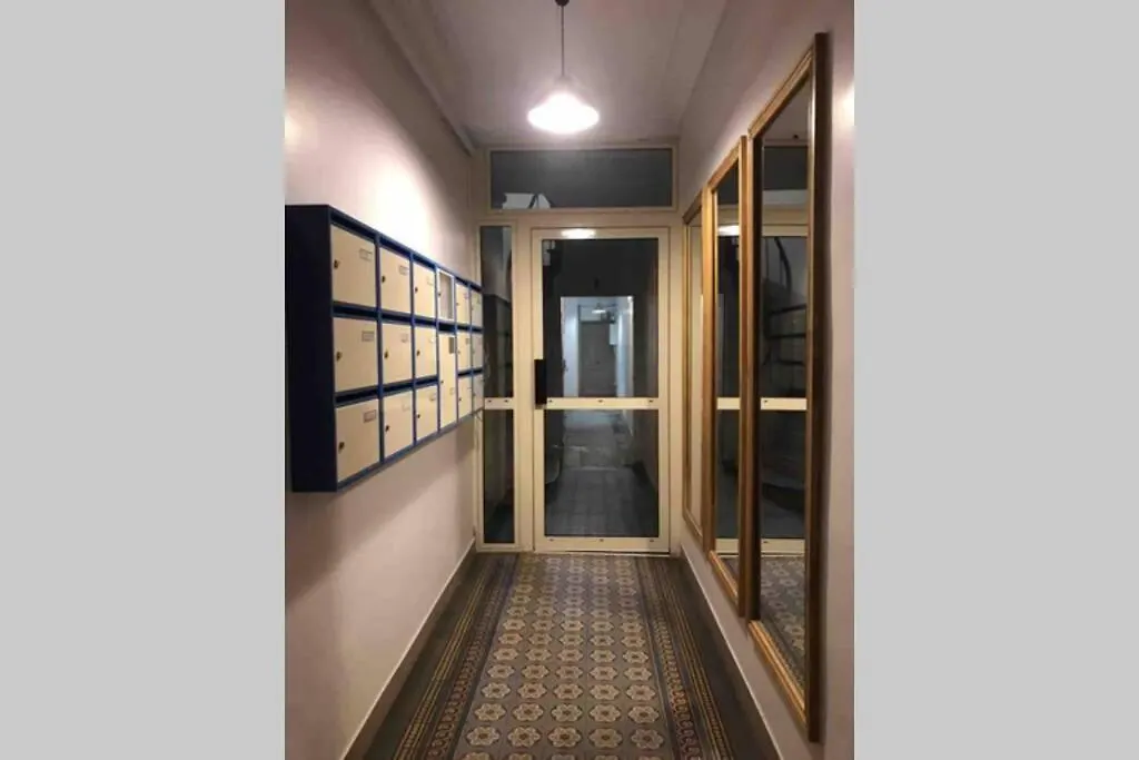 New Flat-Champs-Elysees-Arc Triomphe-Maillot-Foch Apartment Paris France